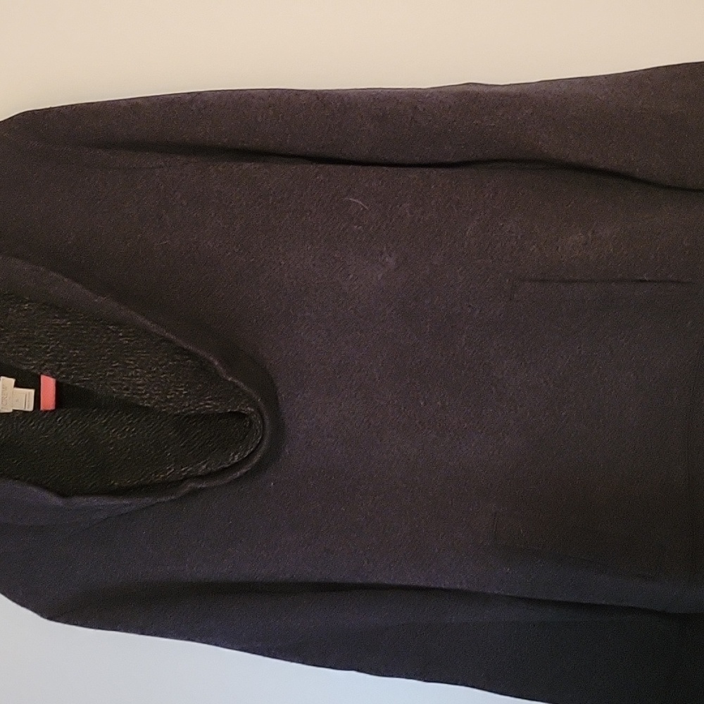 Sweatshirt/Sweater